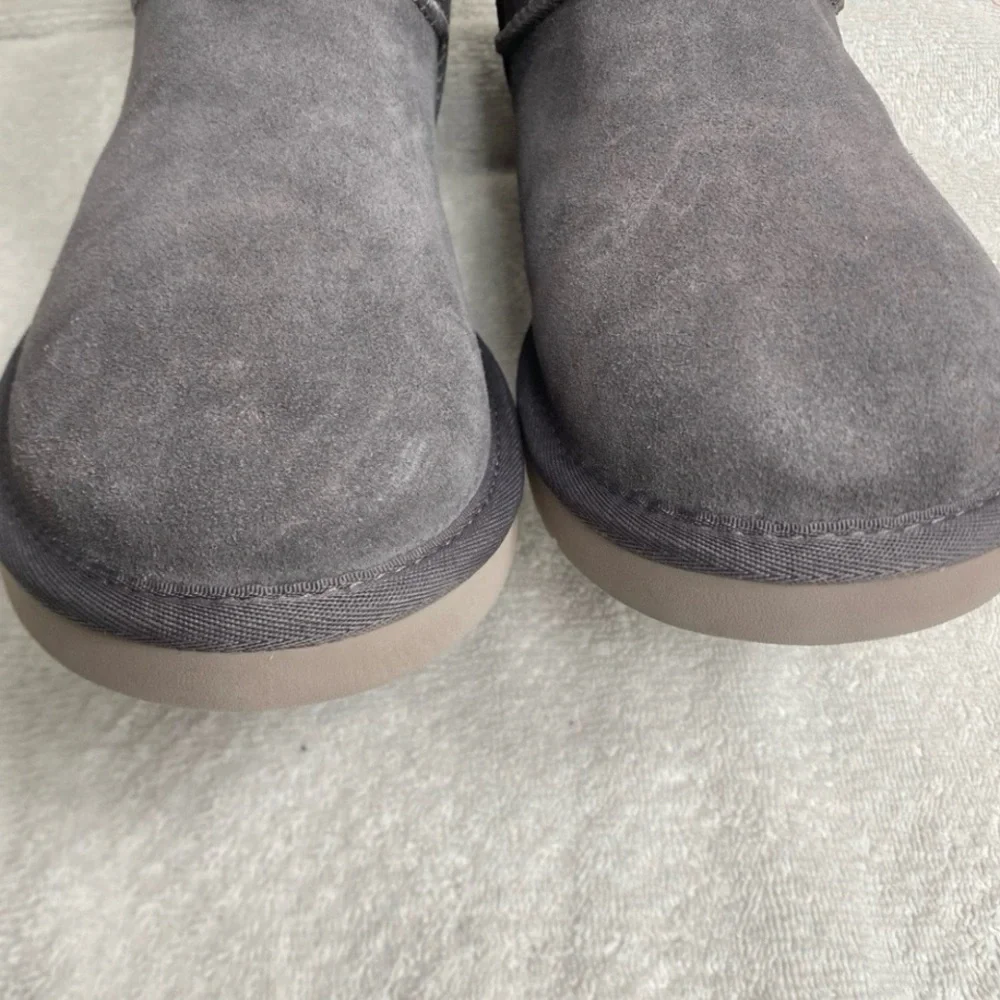 NWOT New Womens Koolaburra by UGG Gray Suede Shearling Lined Boots Size 8 Casual